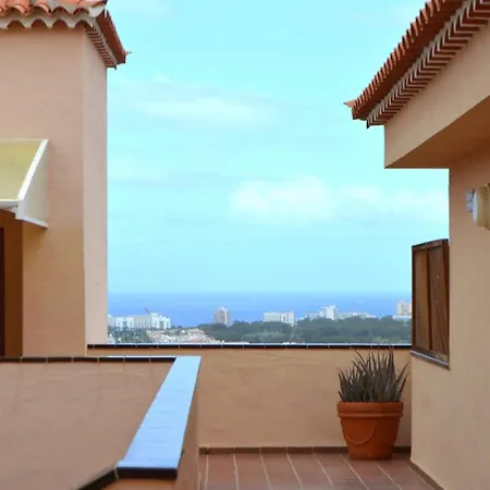 Lovely 2 Bed In Cristianos K204 アパート *